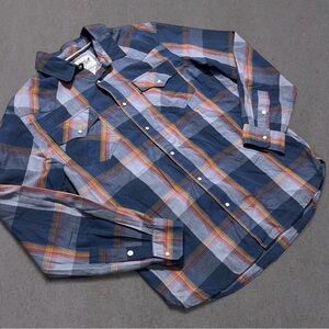 Men's Plaid Button-Up Shirt